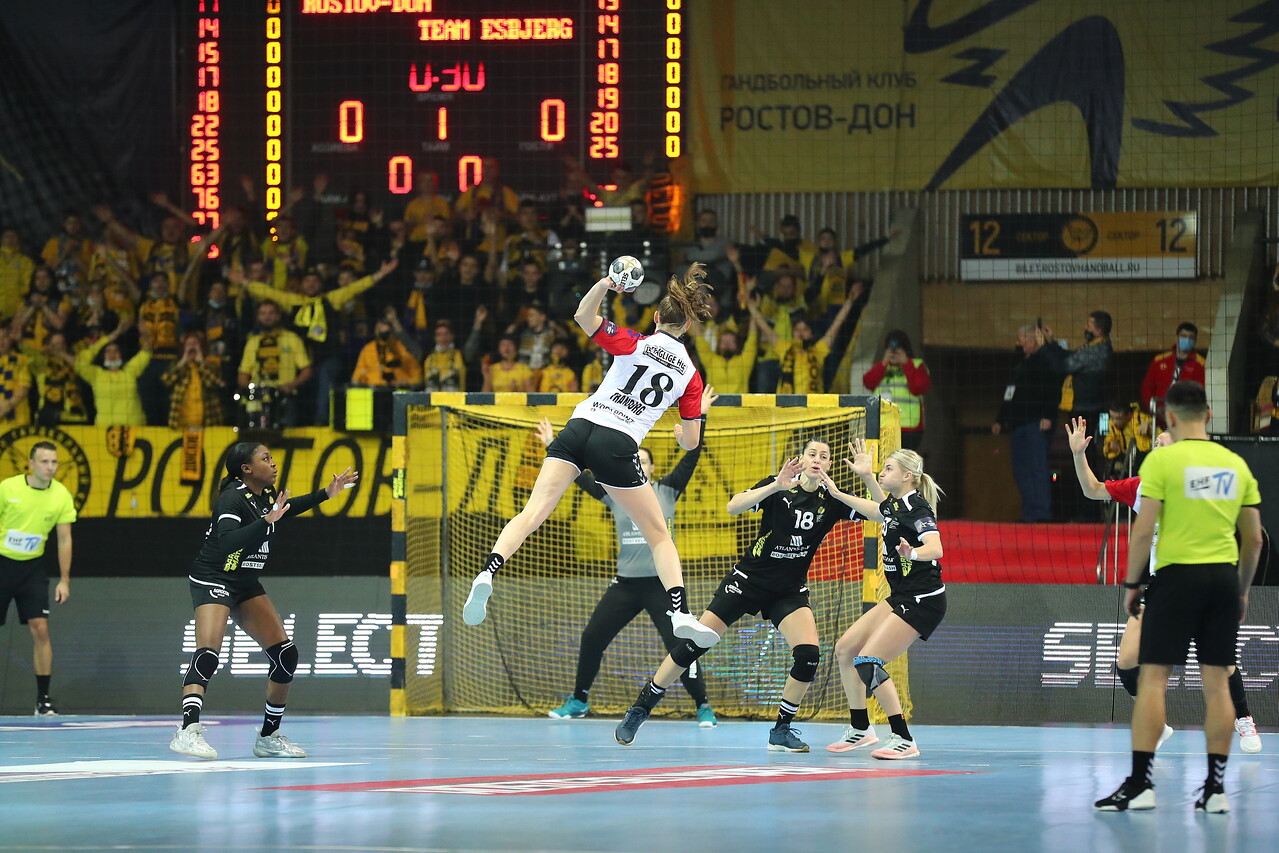 Secondhalf comeback powers Esbjerg past Rostov