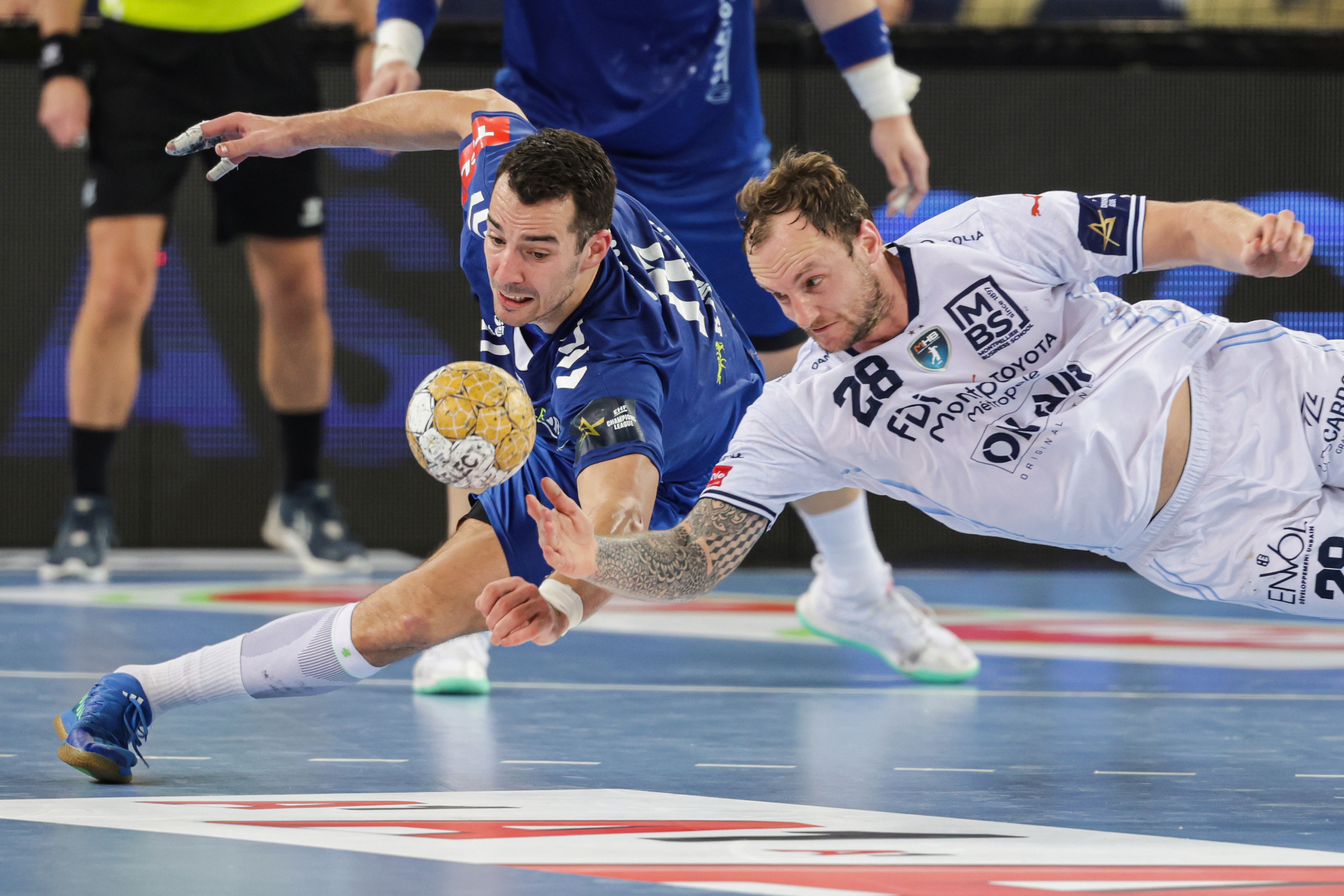 Summary: Thrilling draw in MOTW; Veszprém count to 37