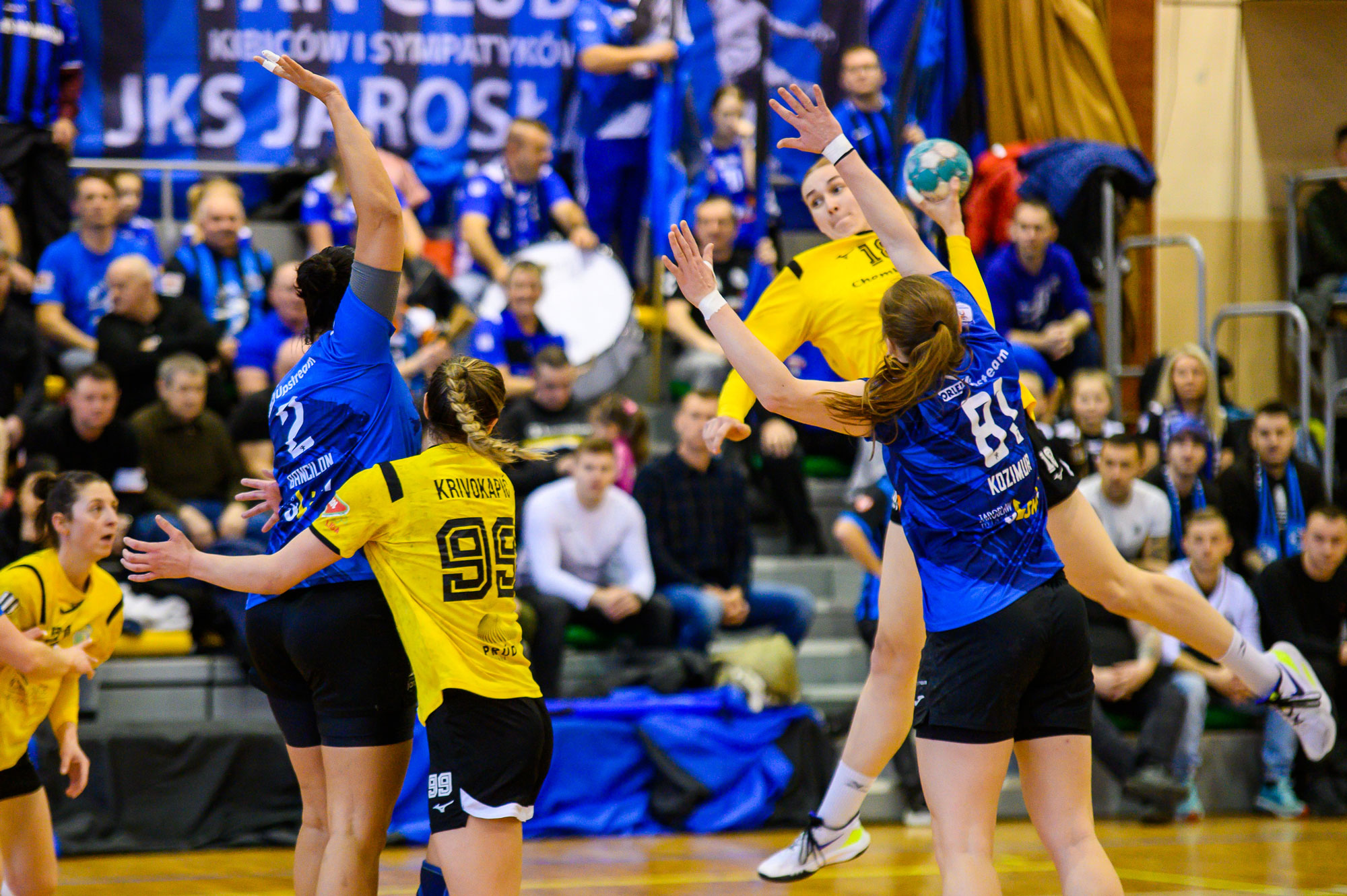 Slovakian and Spanish sides progress to semi-final