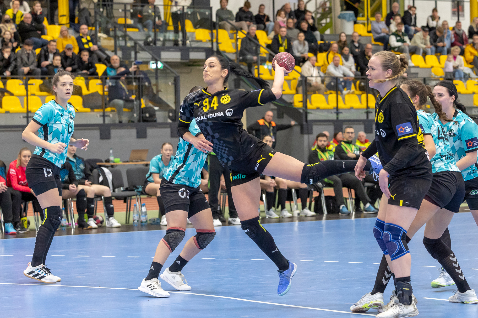 New ground, new coach, new players for Dortmund