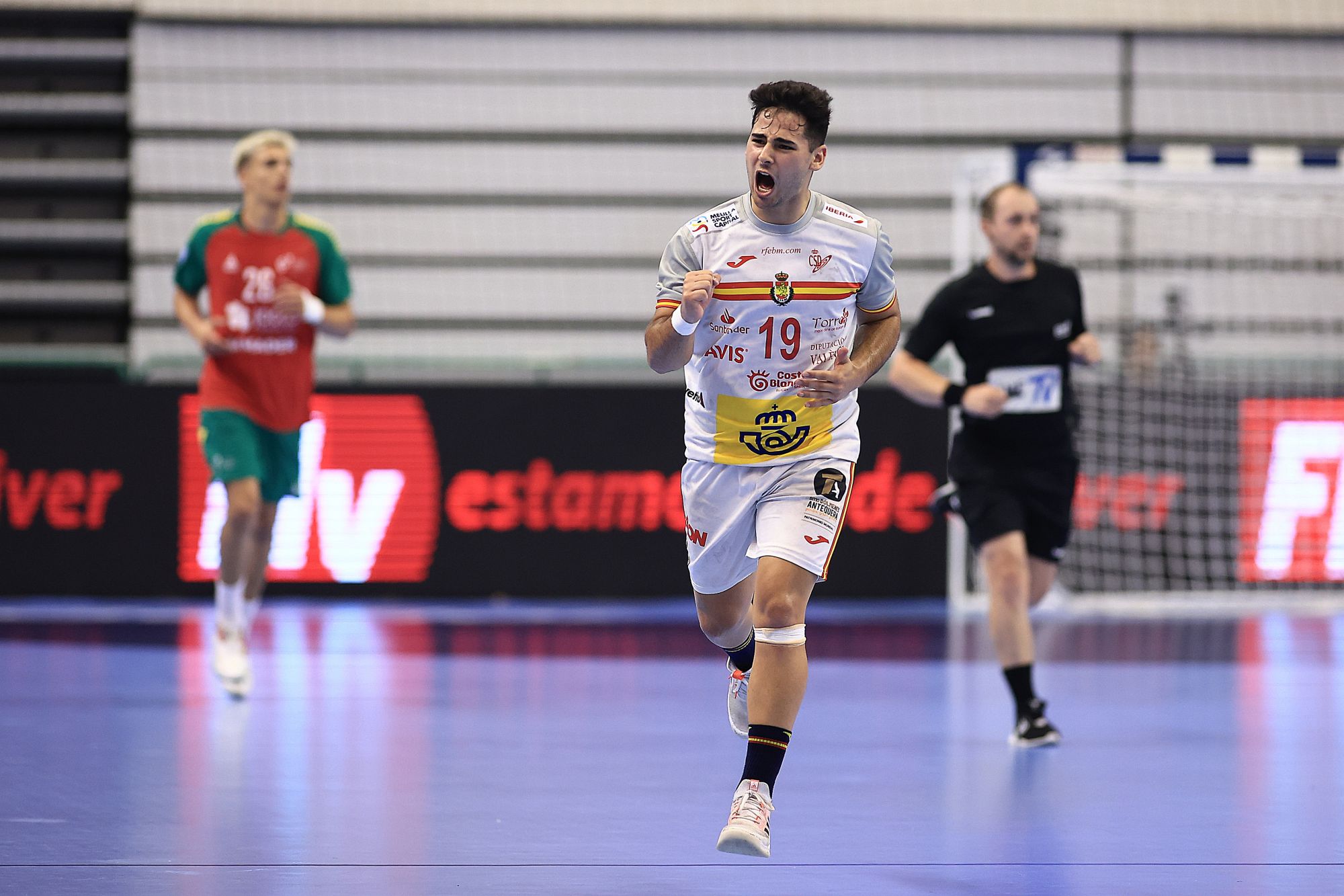 Astonishing comeback seals gold medal for Spain