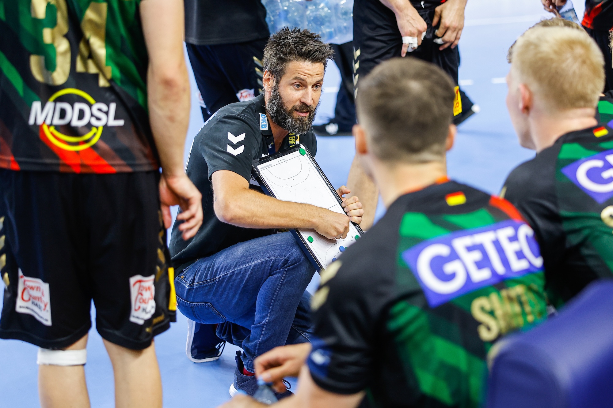 Coaches’ corner Four approaches, four ways to the trophy