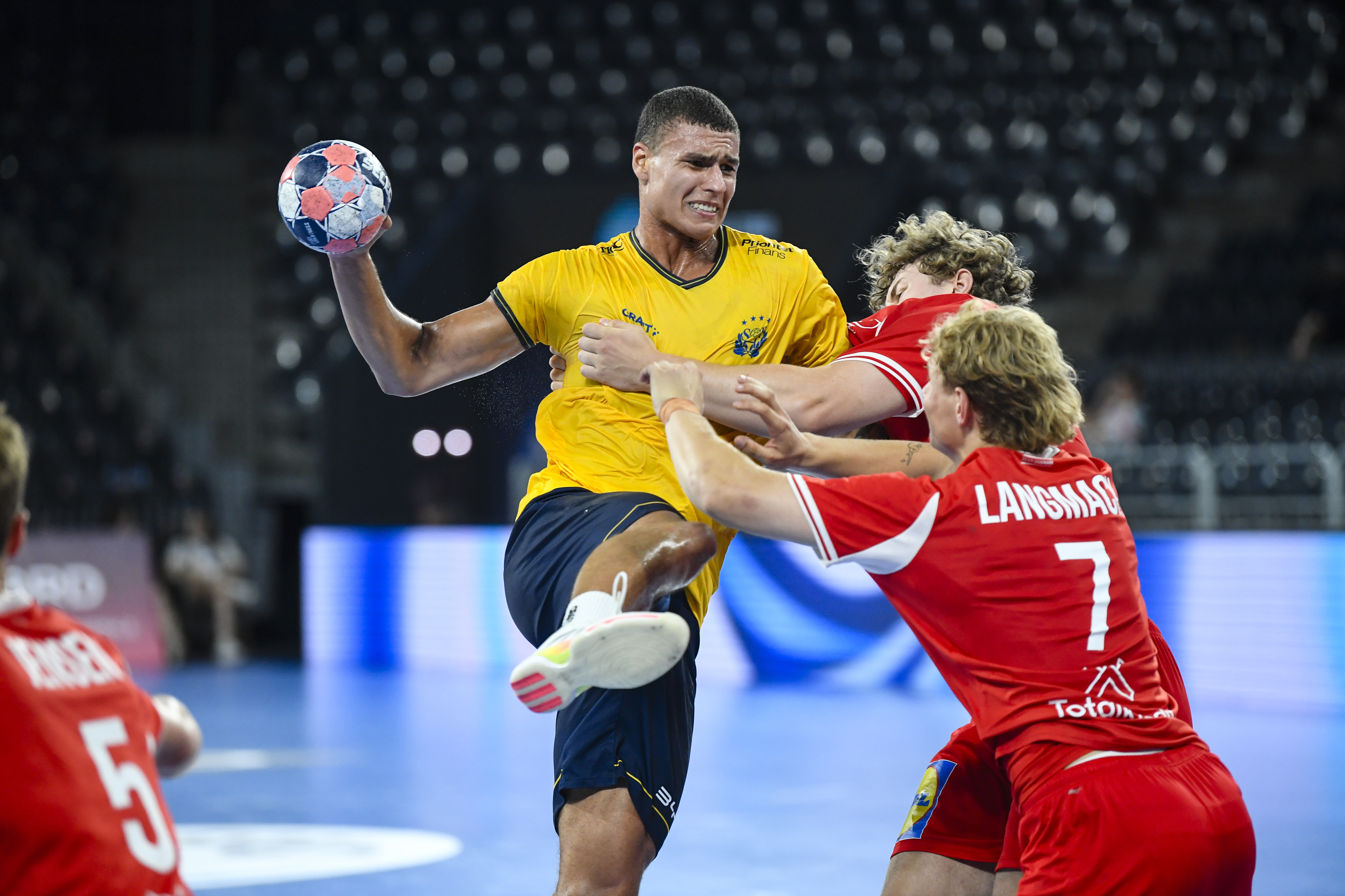 Live blog: Intense semi-final sees Sweden and Denmark clash
