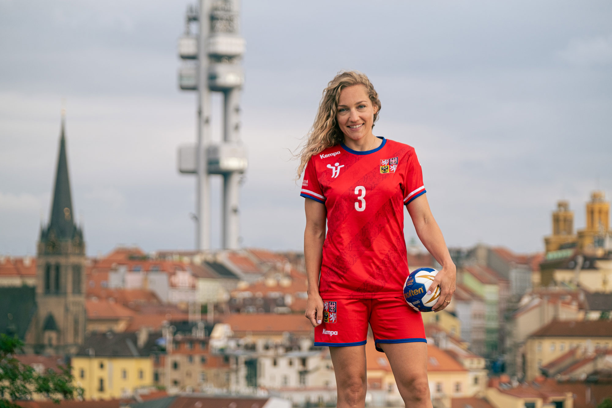 Knedlikova bids fond farewell to Czech career