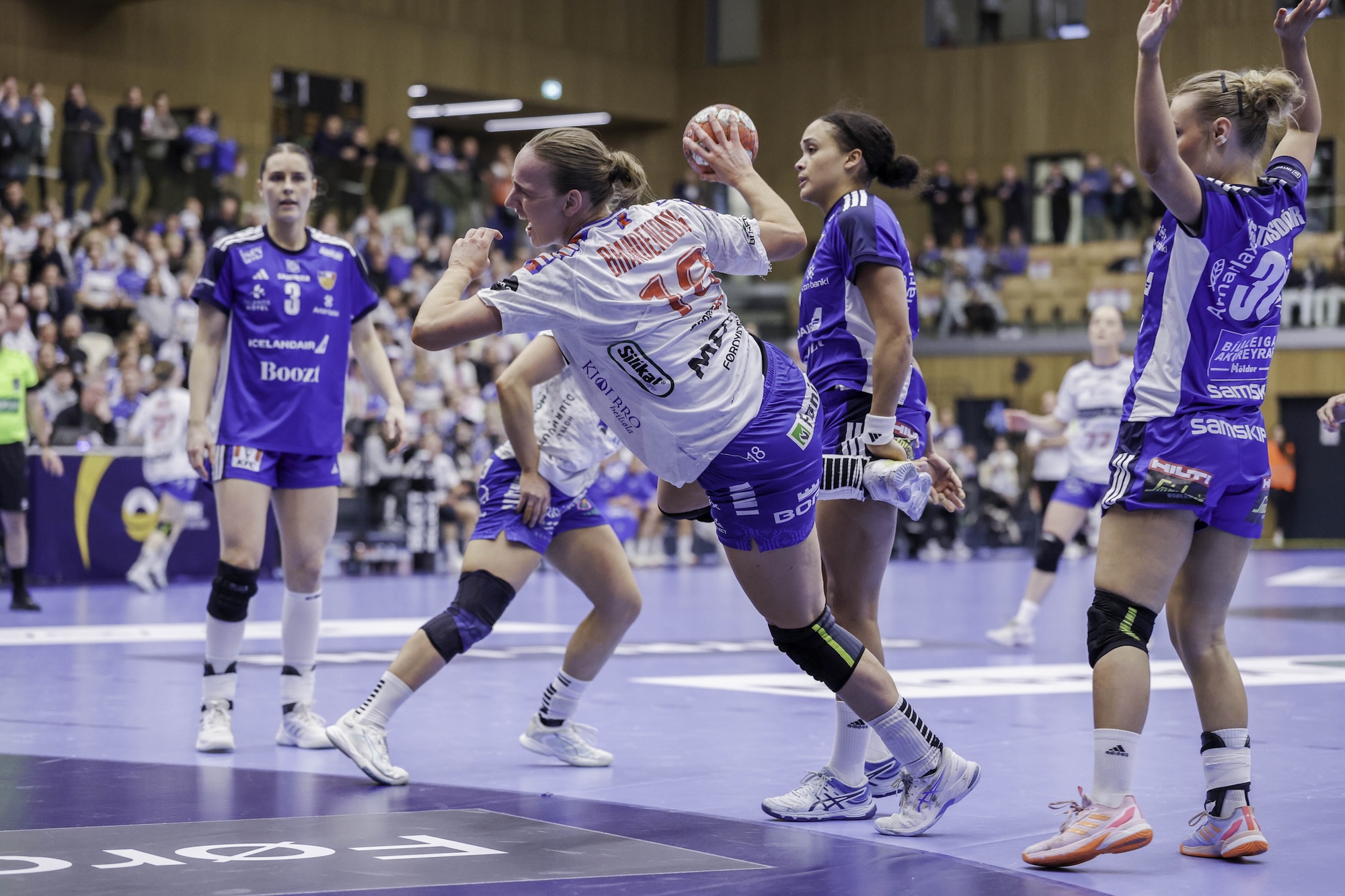 Live blog: Slovenia clinch EHF EURO place; Faroese win Nordic derby