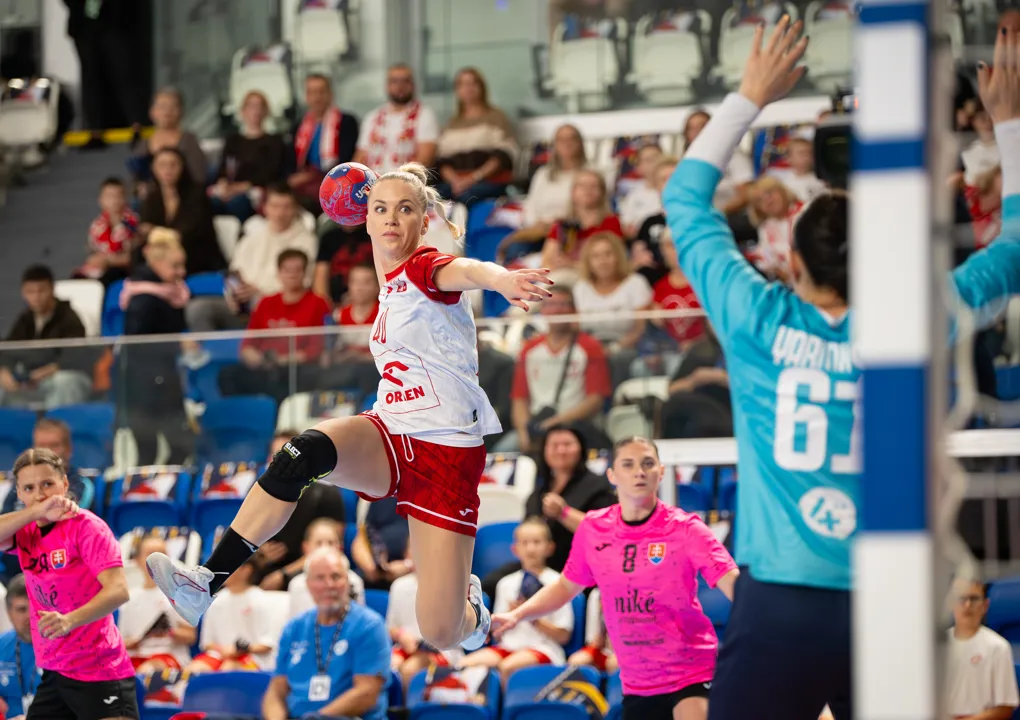 Poland and Hungary get first EHF EURO Cup points with clear wins
