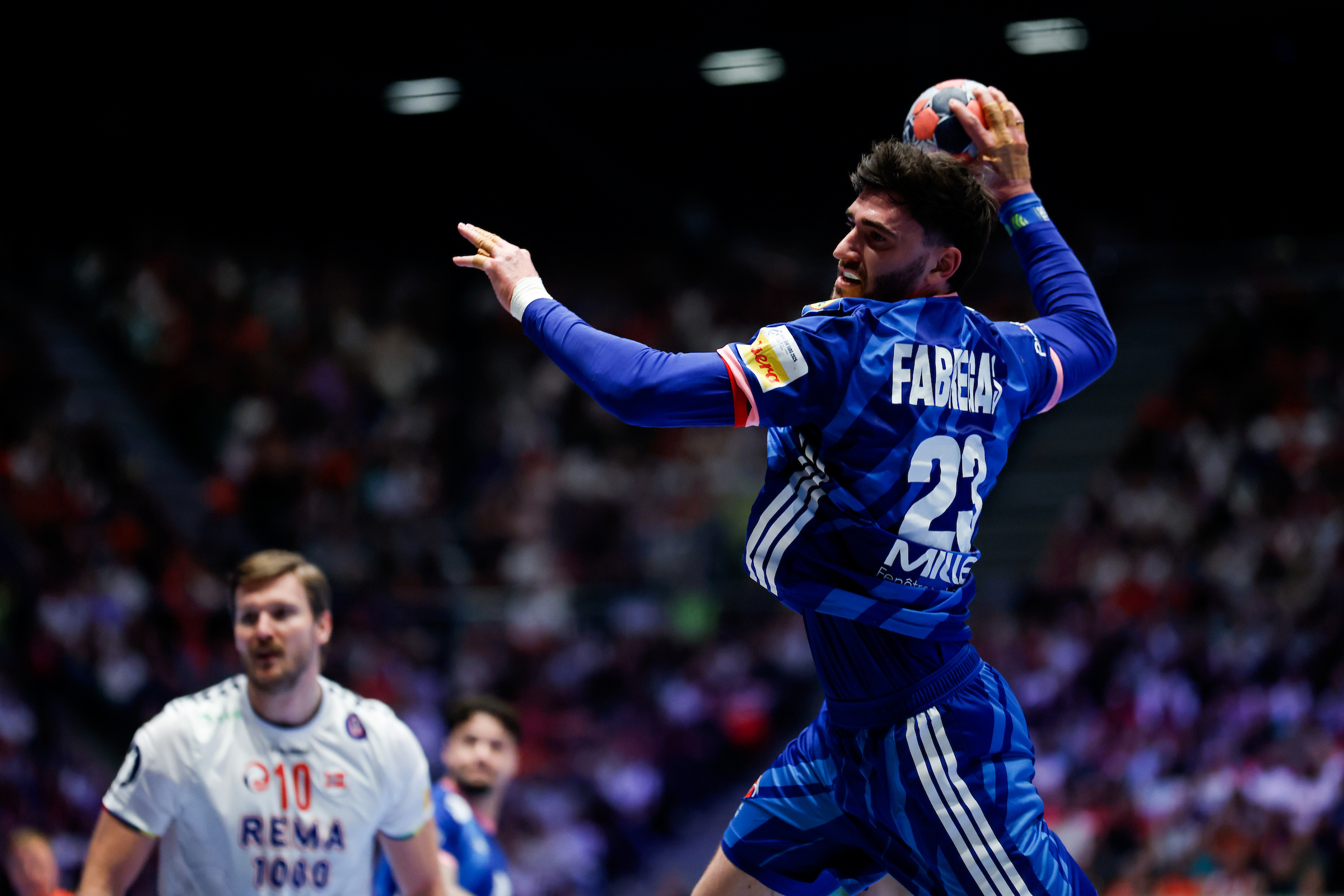 France silence Norway to take two points to Herning