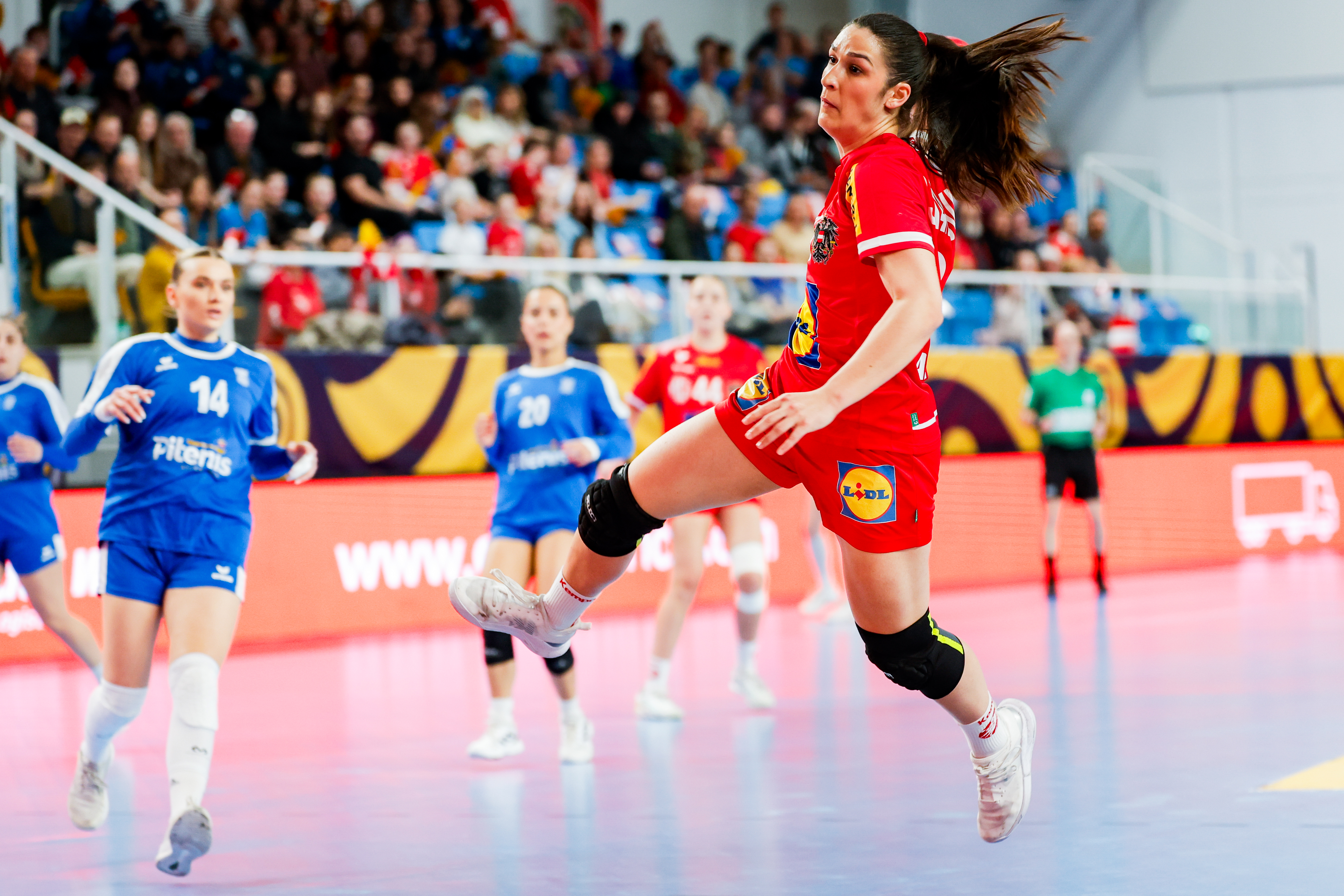 Last tickets for Women's EHF EURO 2026 to be secured