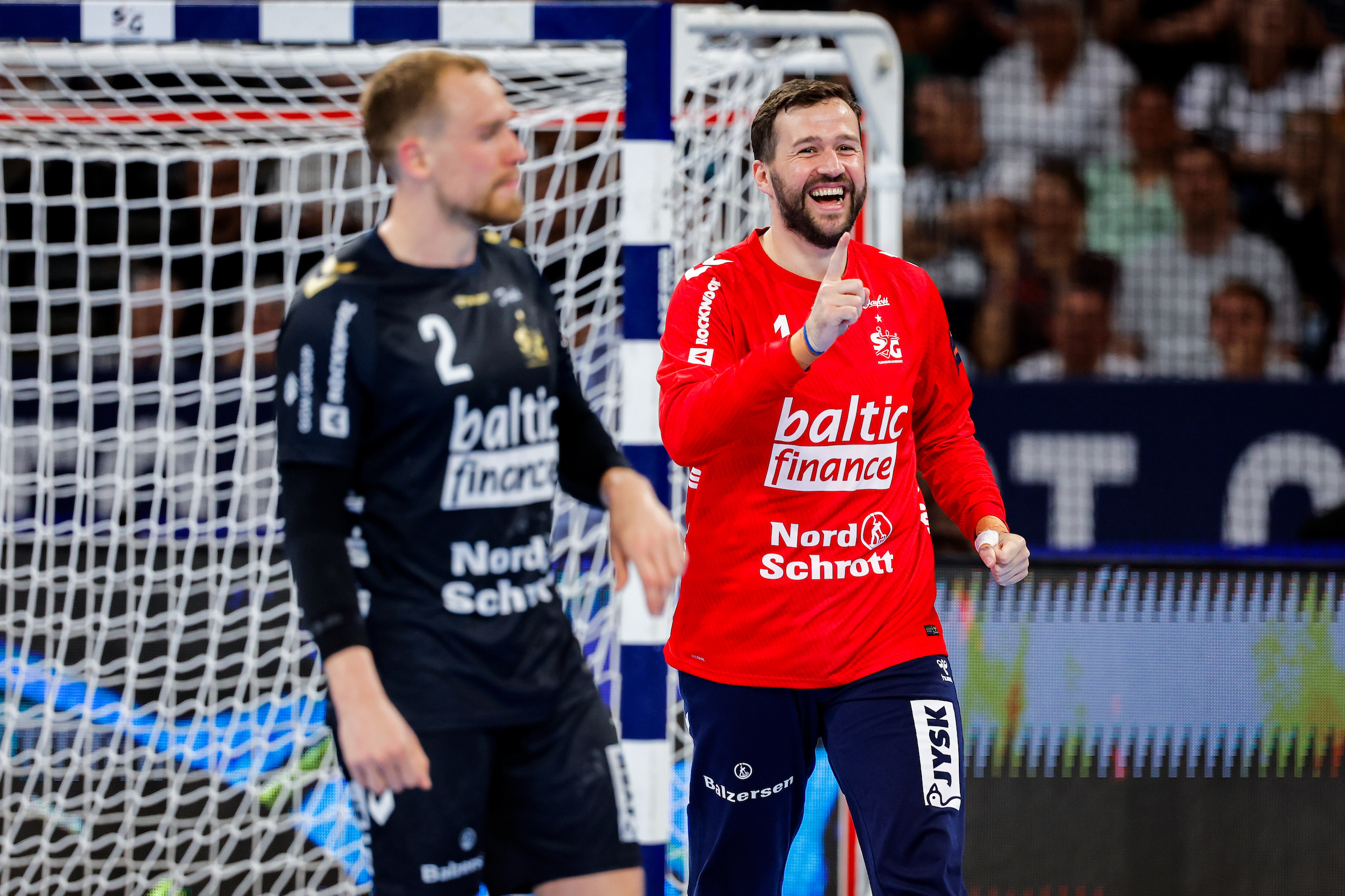 Dethroned champions Flensburg secure third place