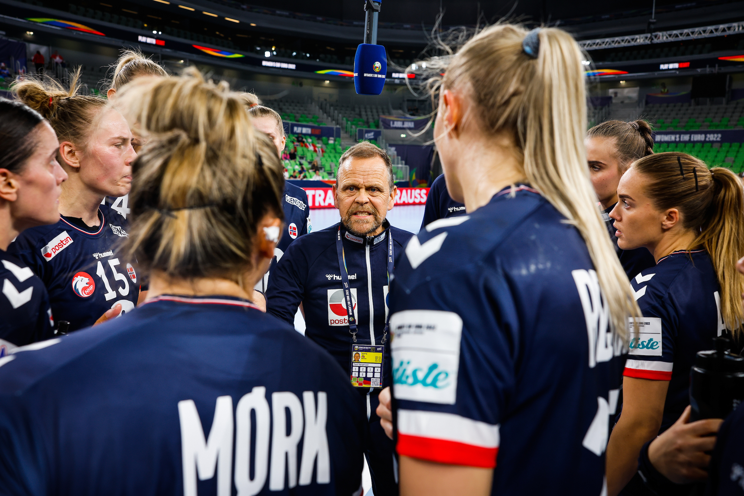 What makes a group of great players into a great team?