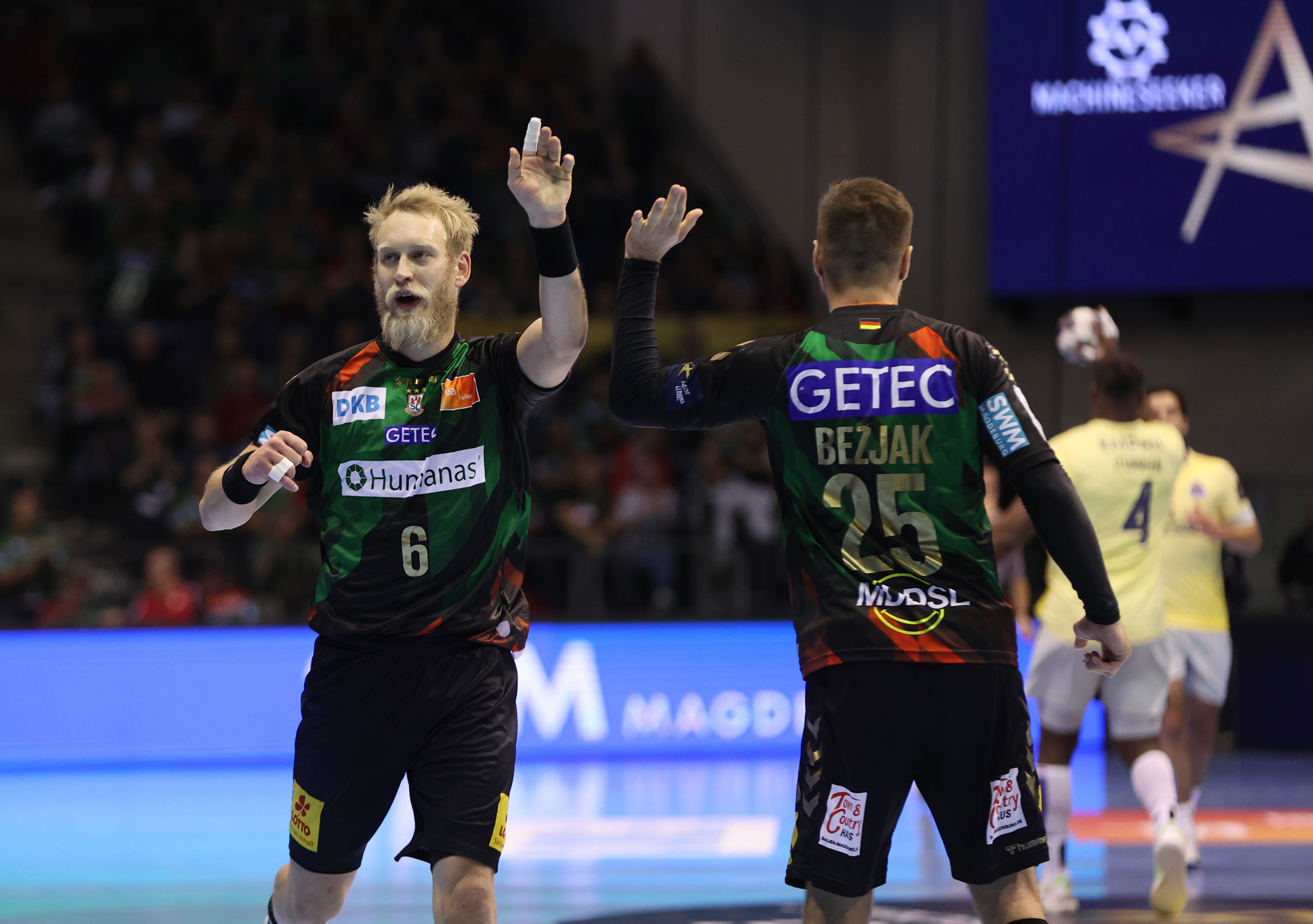 Magdeburg consolidate third place with win against Porto