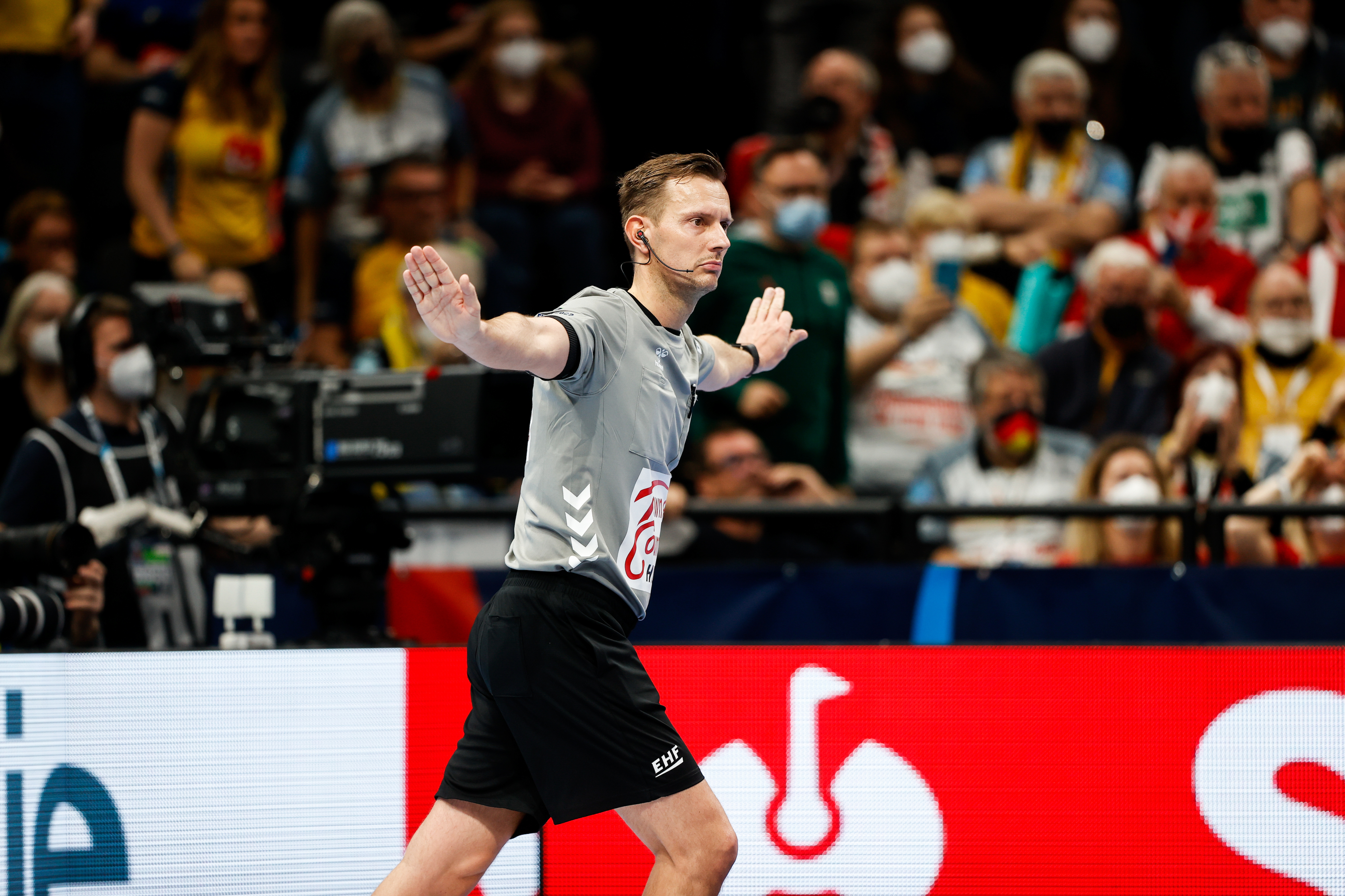 Rule changes make handball faster and fairer