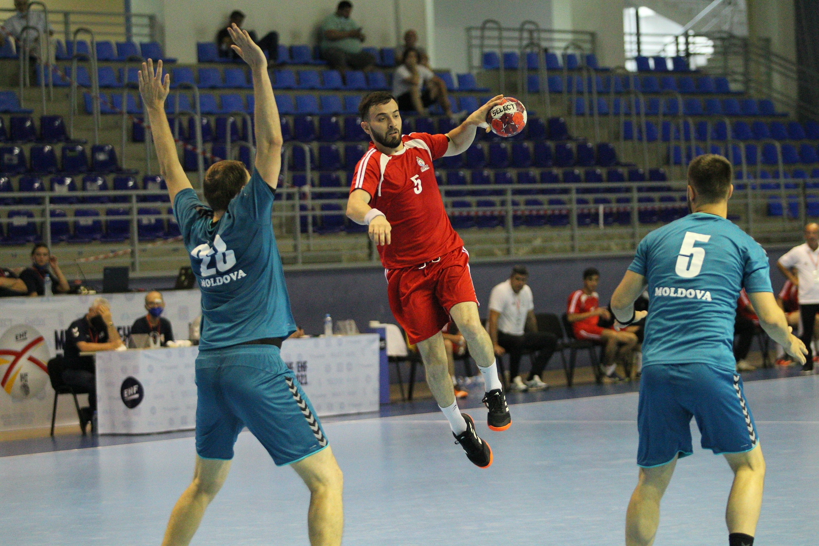 Azerbaijan hope to succeed on home court