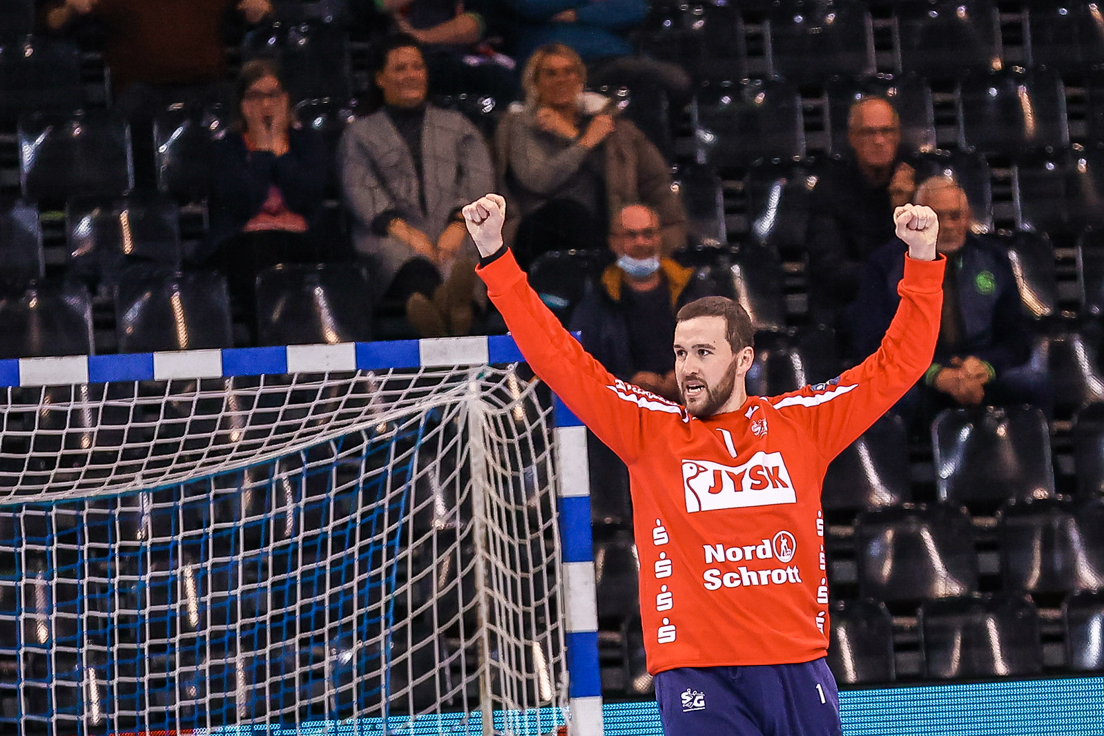 German-Hungarian duels highlight last round of 2021