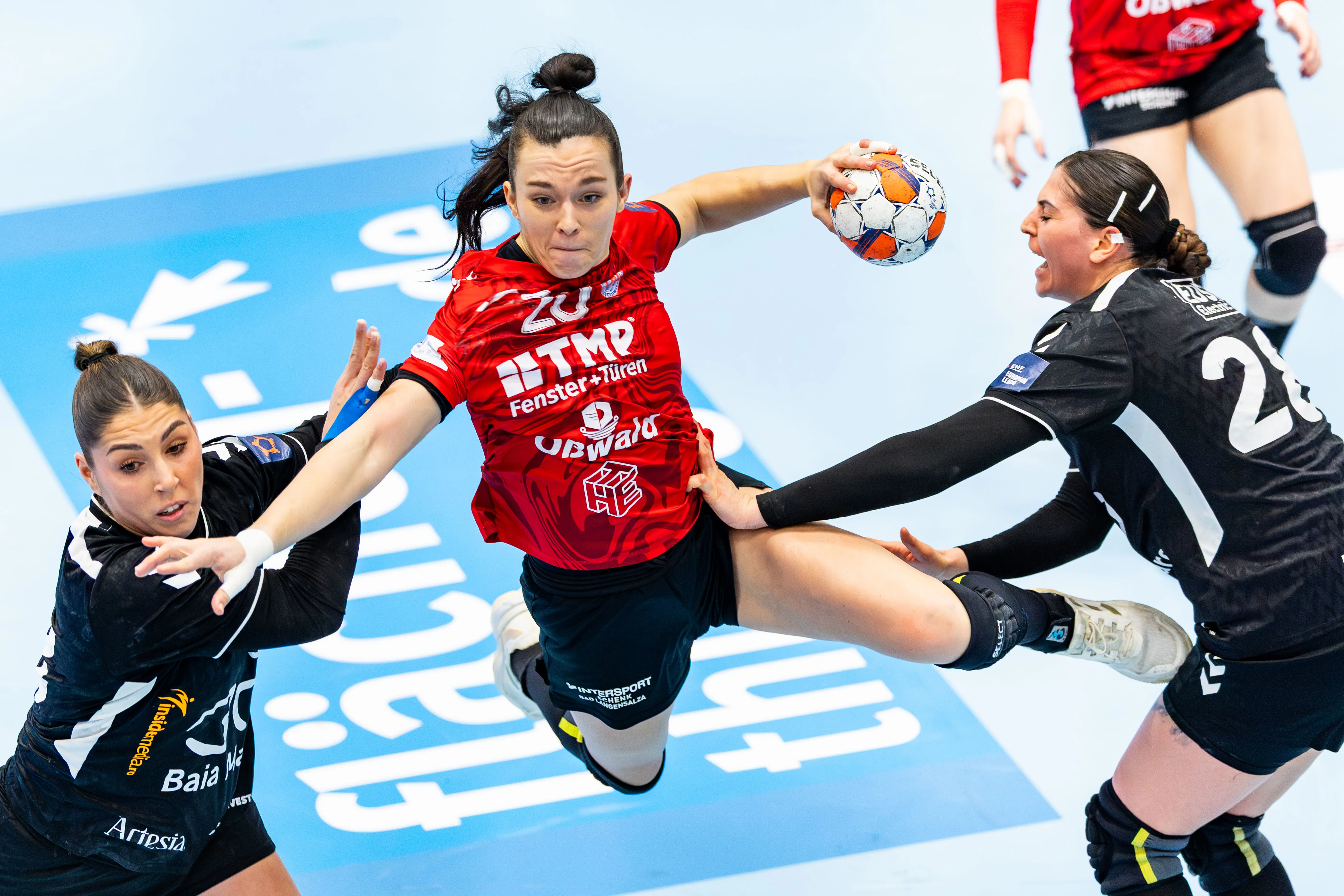 Handball EL: Viborg and Brasov share points; group A remains tight