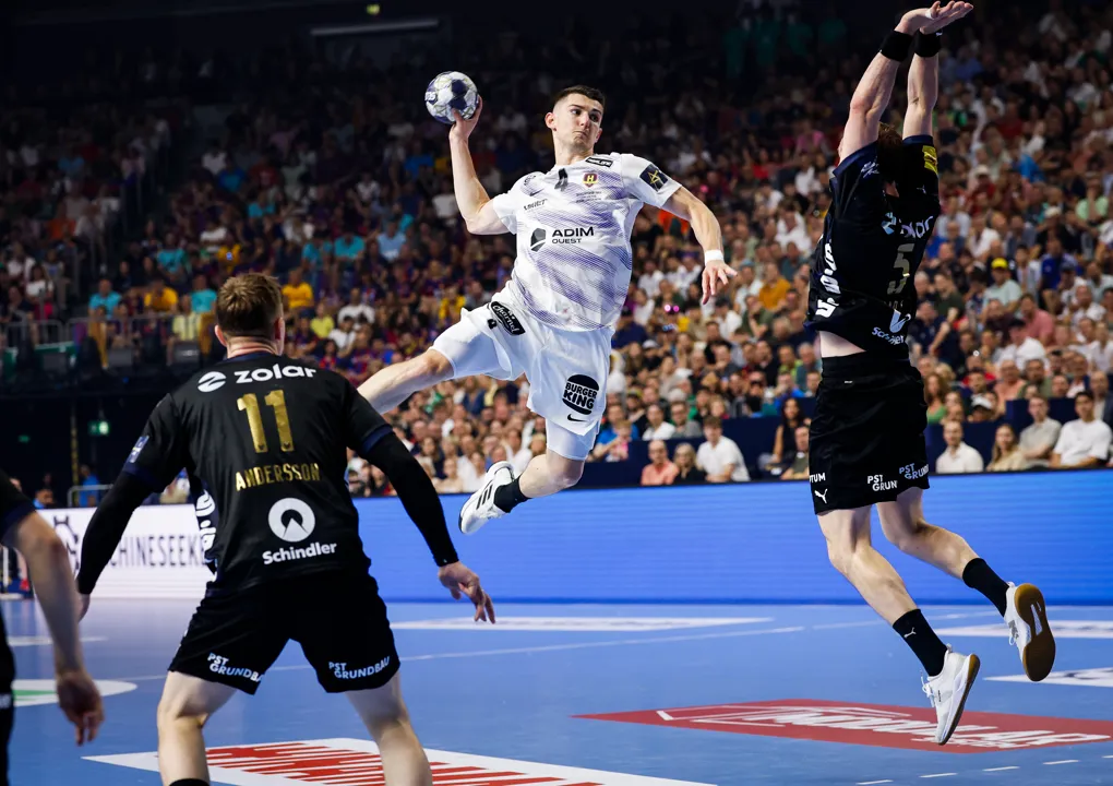 Title holders host PSG; semi-final rematch as 2025/26 season starts