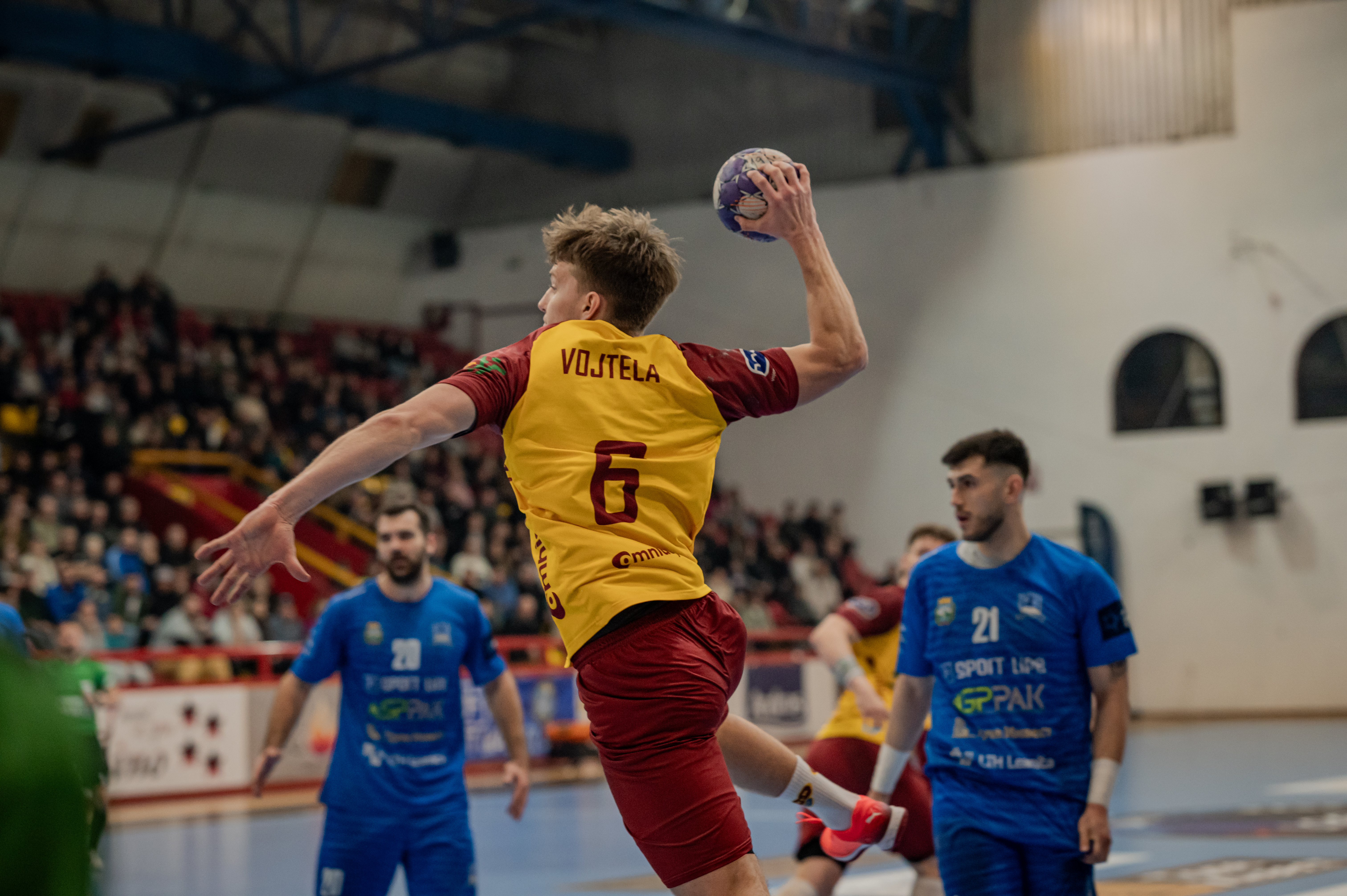 Most Last 16 ties still wide open in EHF European Cup Men