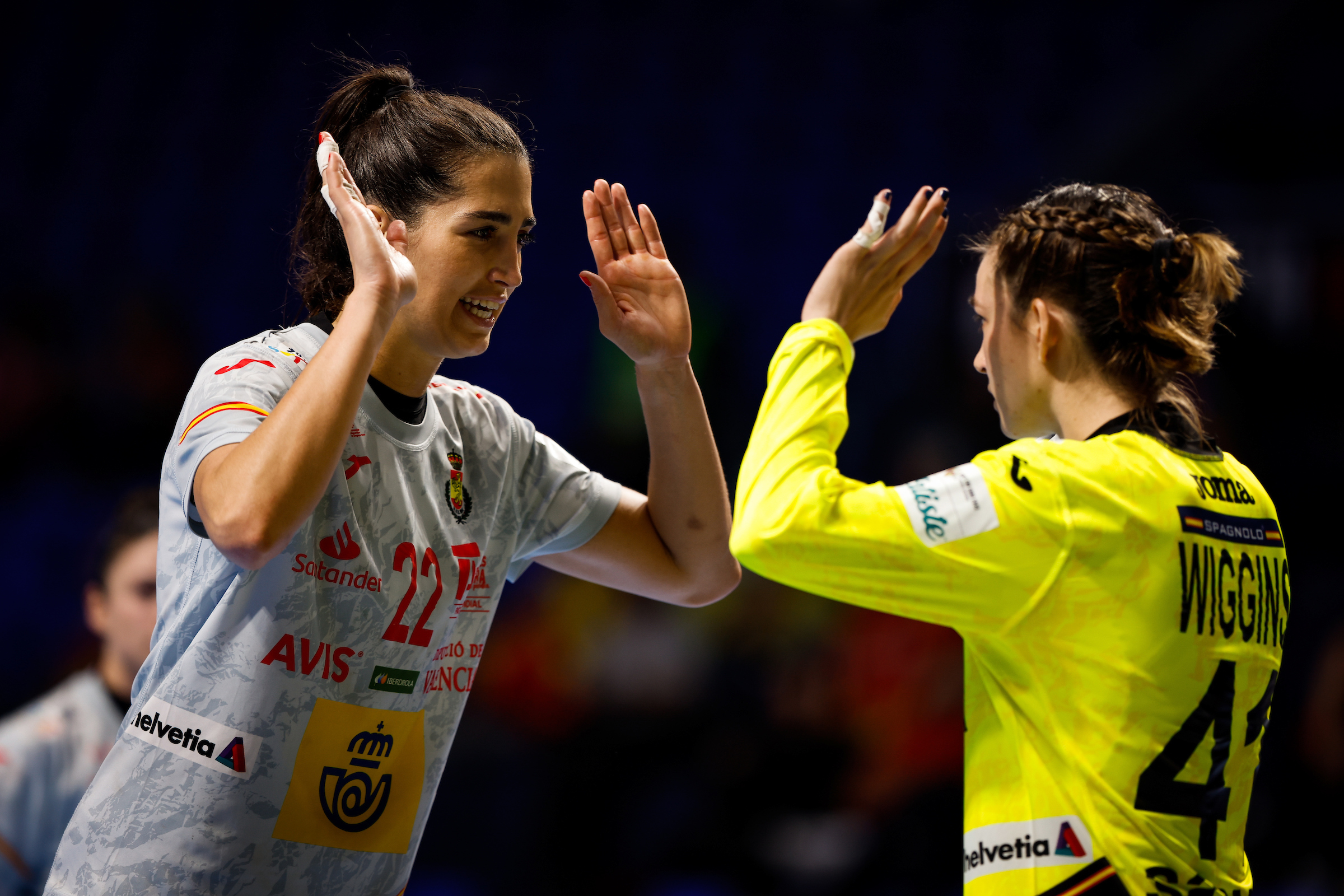 SUMMARY: Dramatic finish sees Spain, Germany go through; Romania also advance